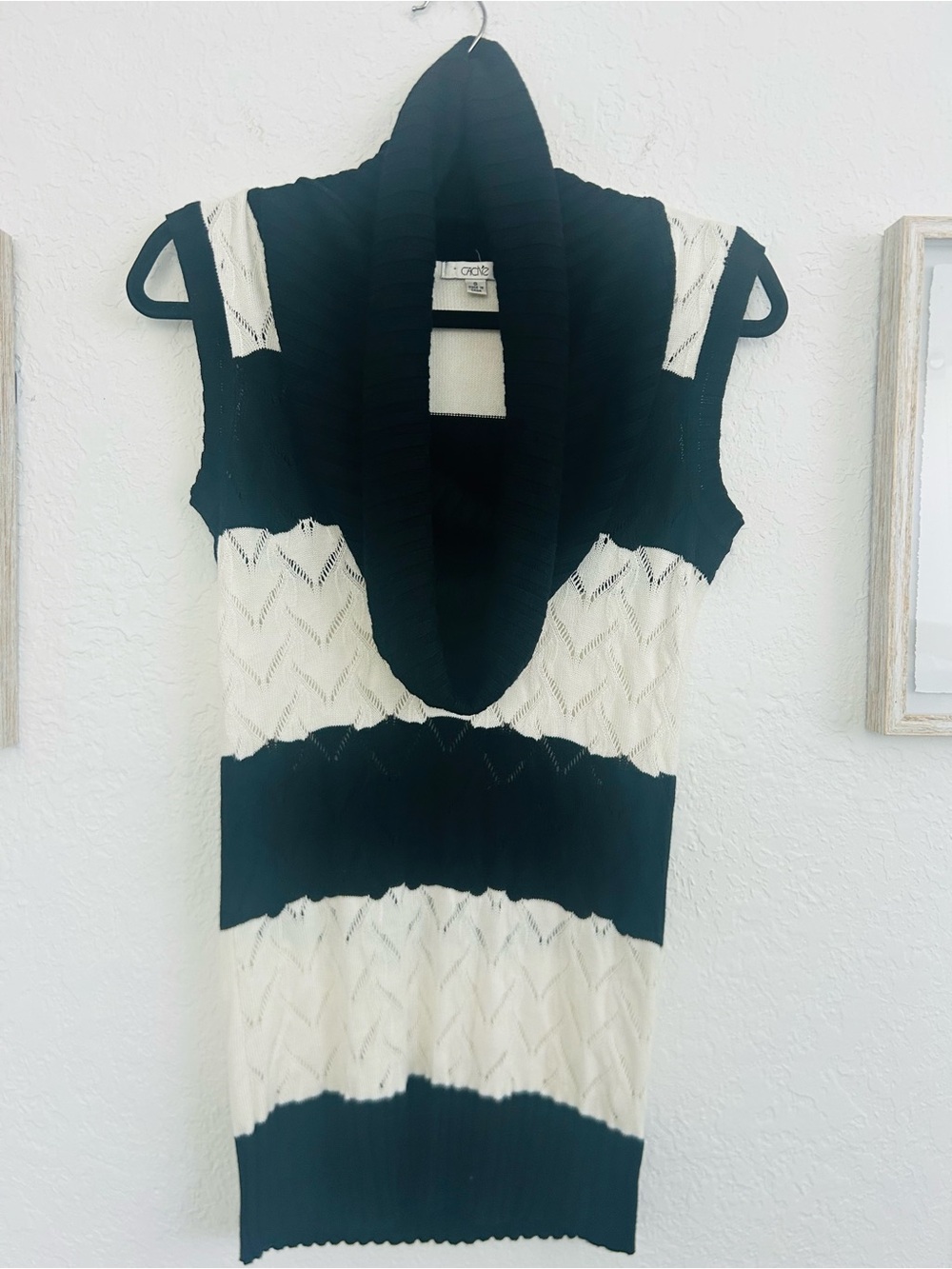 Black and Cream Striped Sleeveless Sweater